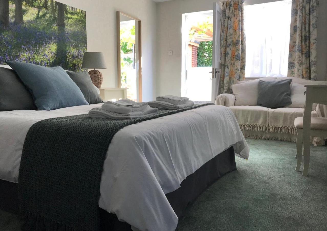 The Queen'S Head At Broad Chalke Hotel Eksteriør billede