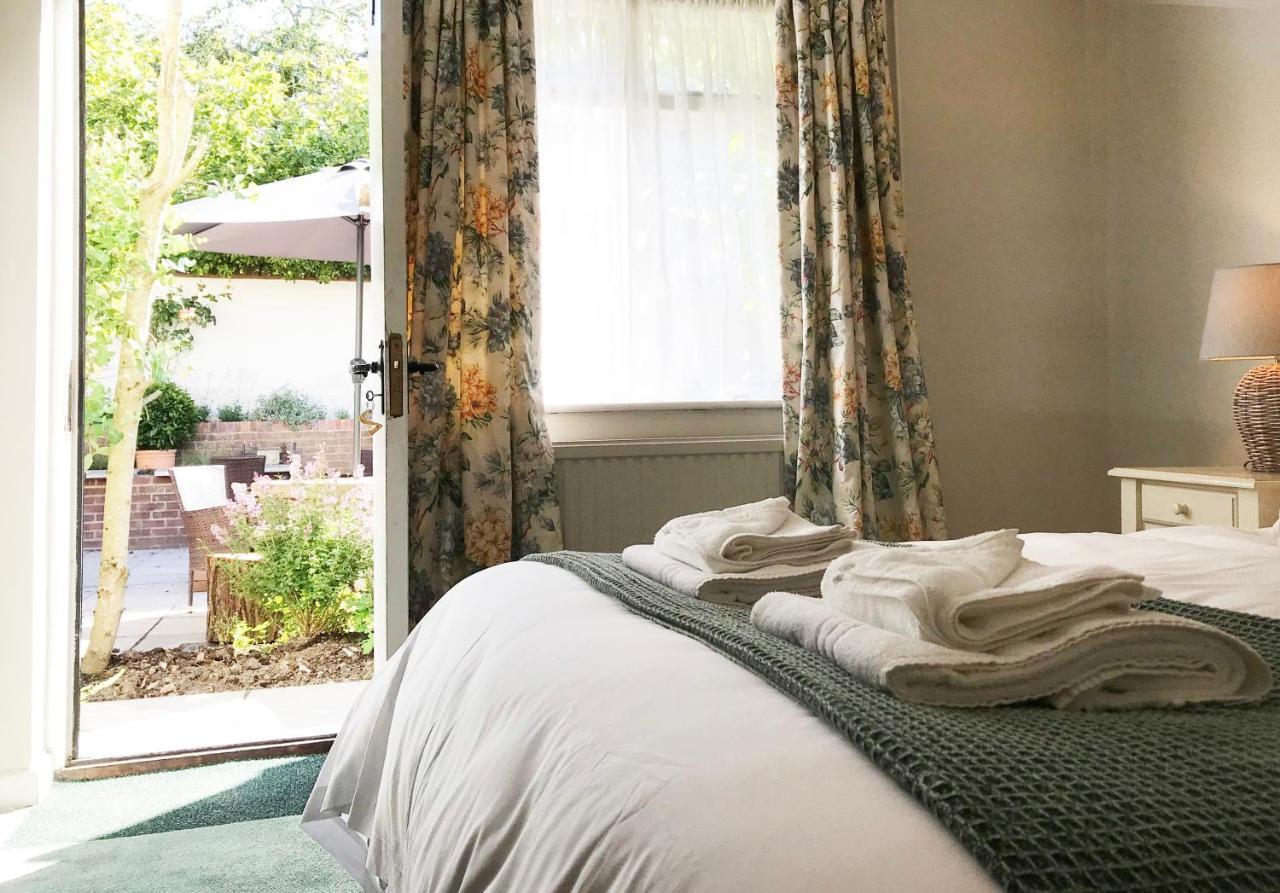The Queen'S Head At Broad Chalke Hotel Eksteriør billede
